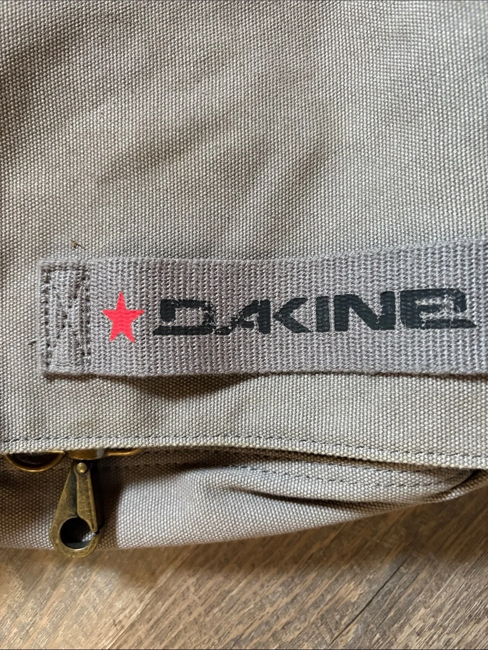 Dakine Taupe/Gray Canvas Messenger Station Bag with Adjustable Strap
